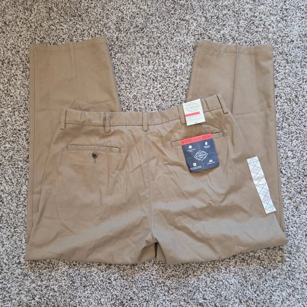 St. Johns Bay Worry Free Chino Pants Mens 38X29 Tan Comfort Ease Fit NEW NWT